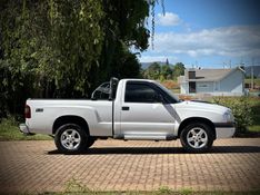 Chevrolet S10 ADVANTAGE 2.4 2009 NEUMANN VEÍCULOS ARROIO DO MEIO / Carros no Vale