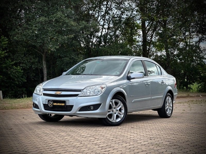 Chevrolet VECTRA ELEGANCE 2.0 2010 NEUMANN VEÍCULOS ARROIO DO MEIO / Carros no Vale