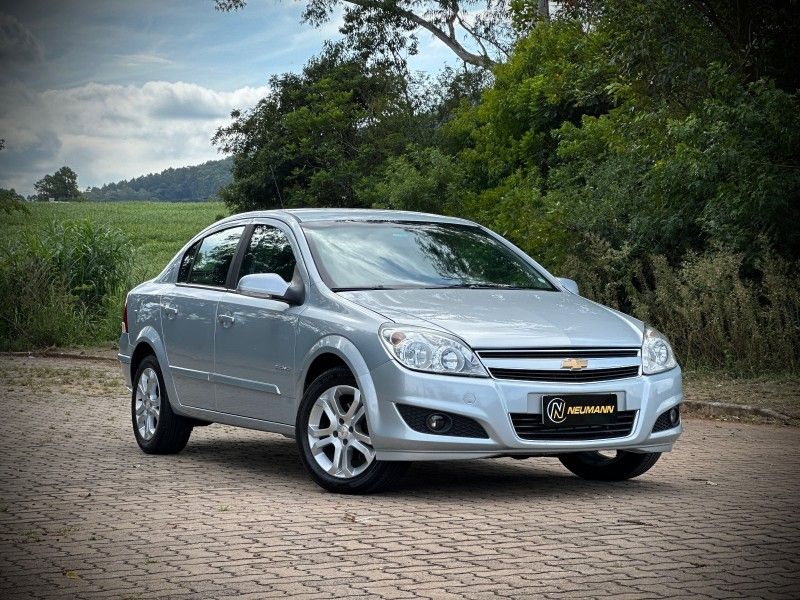 Chevrolet VECTRA ELEGANCE 2.0 2010 NEUMANN VEÍCULOS ARROIO DO MEIO / Carros no Vale