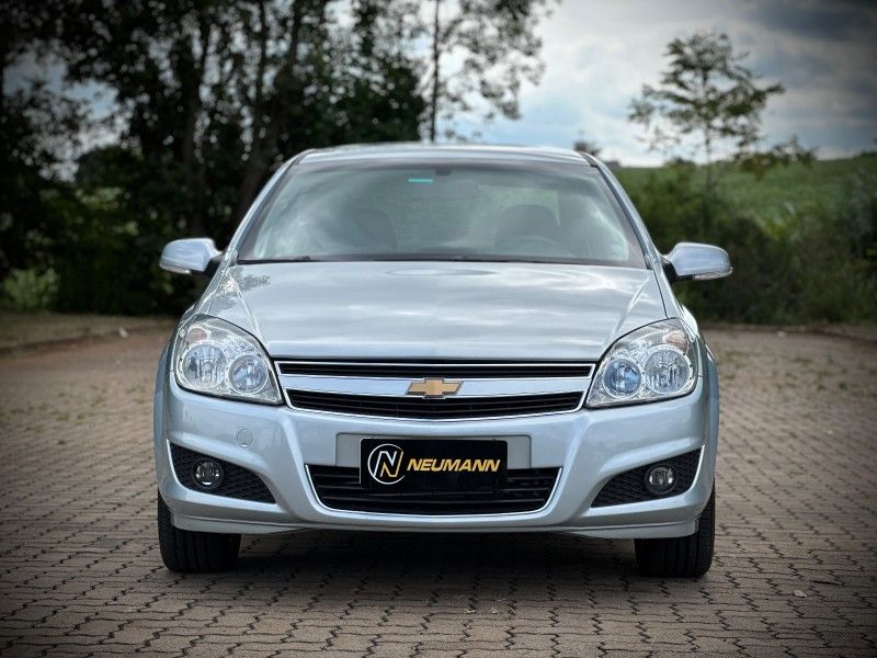 Chevrolet VECTRA ELEGANCE 2.0 2010 NEUMANN VEÍCULOS ARROIO DO MEIO / Carros no Vale