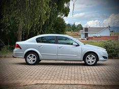 Chevrolet VECTRA ELEGANCE 2.0 2010 NEUMANN VEÍCULOS ARROIO DO MEIO / Carros no Vale