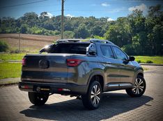 Fiat TORO VOLCANO 2.0 2022 NEUMANN VEÍCULOS ARROIO DO MEIO / Carros no Vale