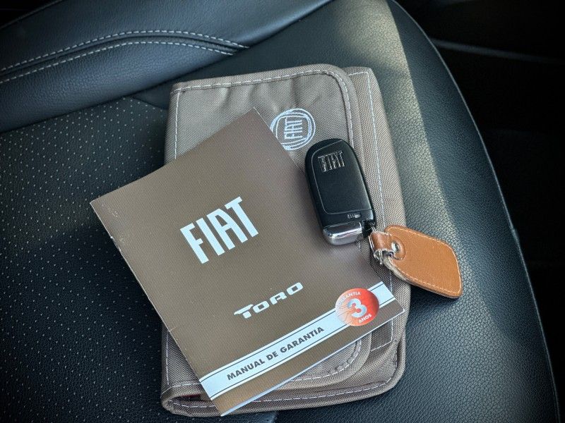 Fiat TORO VOLCANO 2.0 2022 NEUMANN VEÍCULOS ARROIO DO MEIO / Carros no Vale