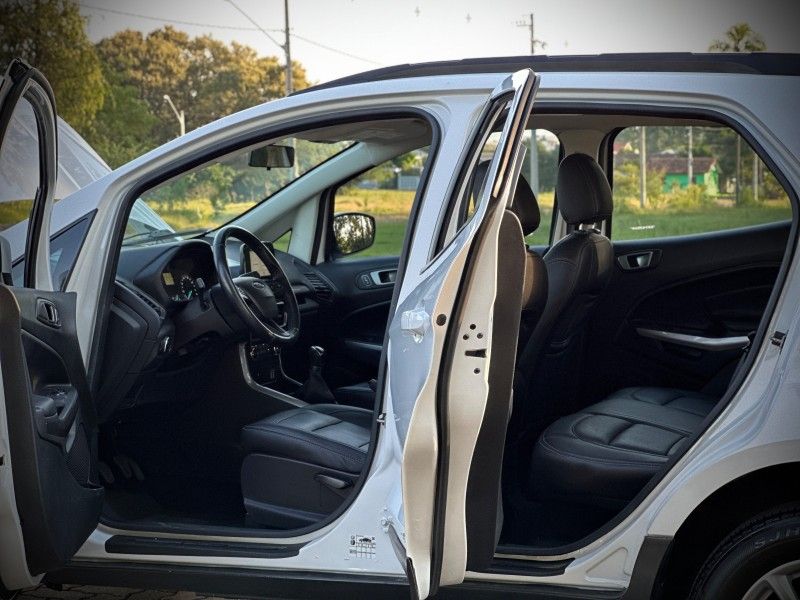 Ford ECOSPORT SE 1.5 2019 NEUMANN VEÍCULOS ARROIO DO MEIO / Carros no Vale