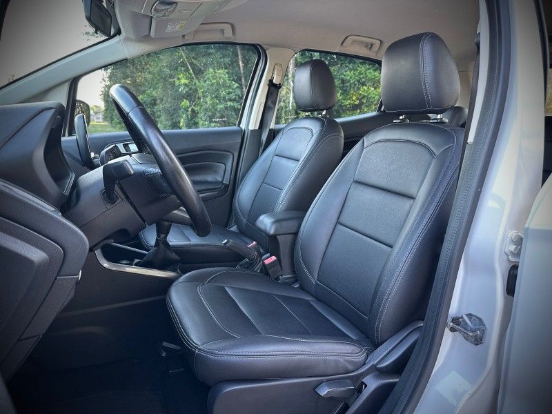 Ford ECOSPORT SE 1.5 2019 NEUMANN VEÍCULOS ARROIO DO MEIO / Carros no Vale