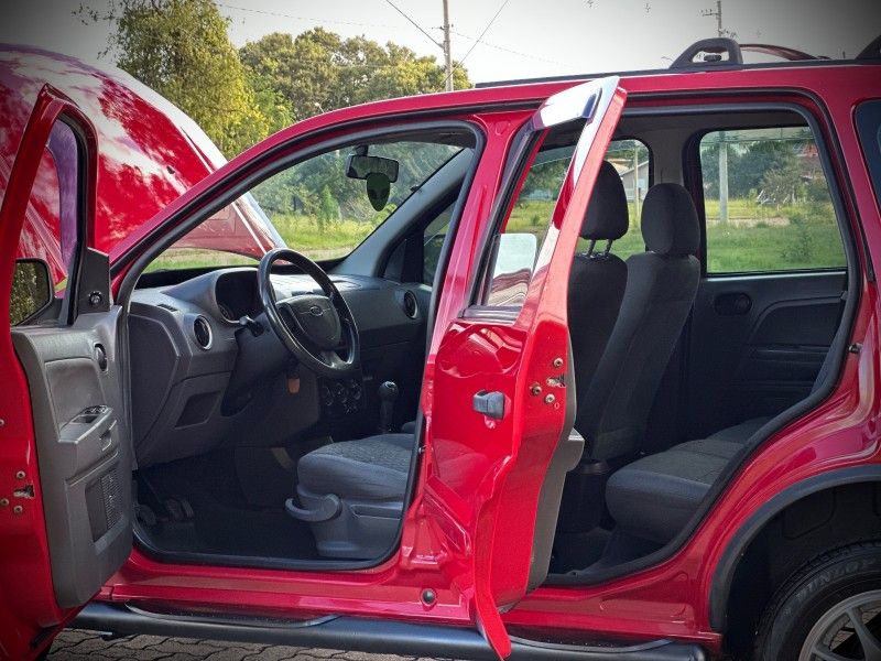 Ford ECOSPORT XLS 1.6 2004 NEUMANN VEÍCULOS ARROIO DO MEIO / Carros no Vale Ford ECOSPORT XLS 1.6 2004 NEUMANN VEÍCULOS ARROIO DO MEIO / Carros no Vale