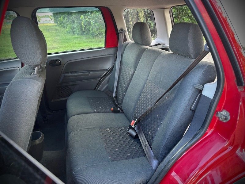 Ford ECOSPORT XLS 1.6 2004 NEUMANN VEÍCULOS ARROIO DO MEIO / Carros no Vale Ford ECOSPORT XLS 1.6 2004 NEUMANN VEÍCULOS ARROIO DO MEIO / Carros no Vale