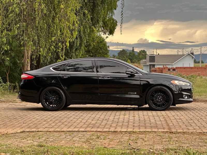 Ford FUSION TITANIUM HYBRID 2.0 2016 NEUMANN VEÍCULOS ARROIO DO MEIO / Carros no Vale