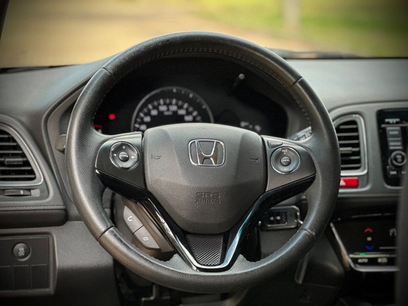 Honda HR-V EX 1.8 2018 NEUMANN VEÍCULOS ARROIO DO MEIO / Carros no Vale