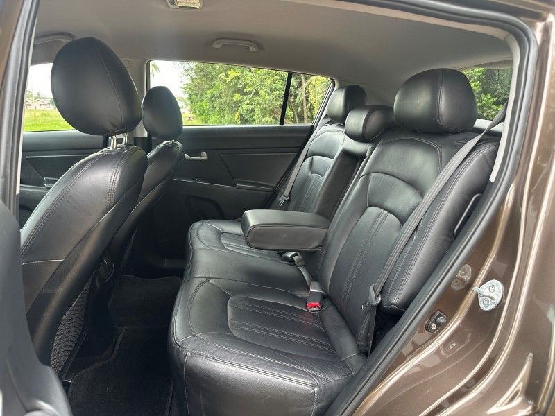 Kia SPORTAGE LX 2.0 2014 NEUMANN VEÍCULOS ARROIO DO MEIO / Carros no Vale