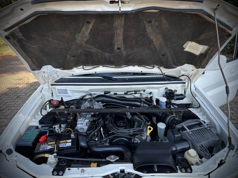 Mitsubishi PAJERO TR4 2.0 2009 NEUMANN VEÍCULOS ARROIO DO MEIO / Carros no Vale