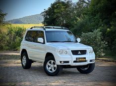 Mitsubishi PAJERO TR4 2.0 2009 NEUMANN VEÍCULOS ARROIO DO MEIO / Carros no Vale