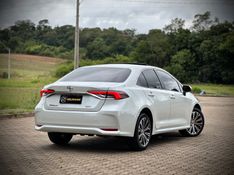 Toyota COROLLA ALTIS 2.0 2023 NEUMANN VEÍCULOS ARROIO DO MEIO / Carros no Vale