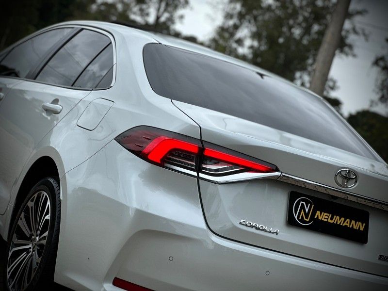 Toyota COROLLA ALTIS 2.0 2023 NEUMANN VEÍCULOS ARROIO DO MEIO / Carros no Vale
