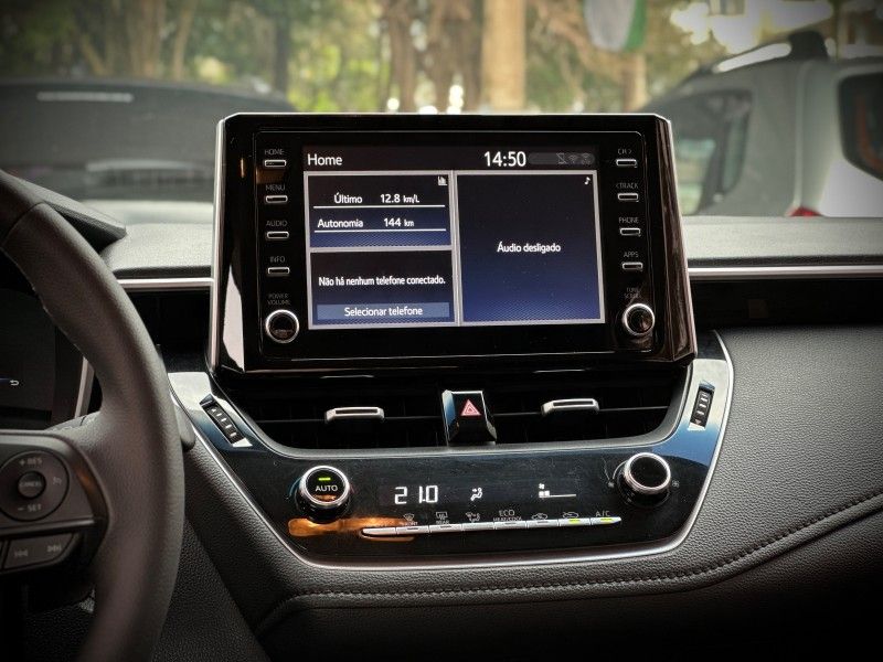 Toyota COROLLA XEi 2.0 2020 NEUMANN VEÍCULOS ARROIO DO MEIO / Carros no Vale