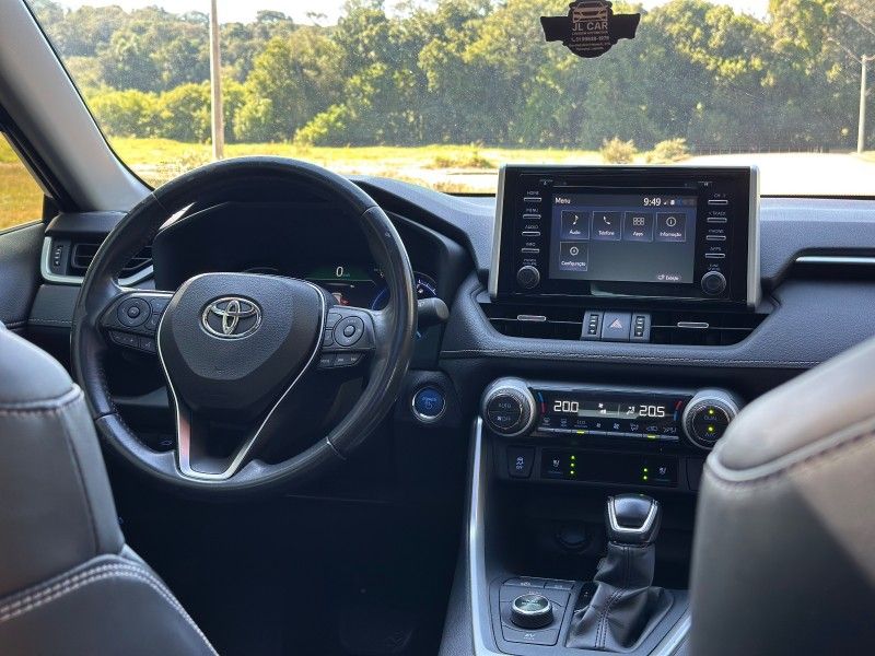 Toyota RAV 2.5 S HYBRID CONNECT 4X4 2019 NEUMANN VEÍCULOS ARROIO DO MEIO / Carros no Vale