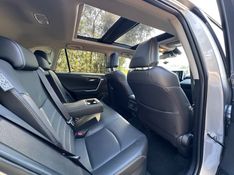 Toyota RAV 2.5 S HYBRID CONNECT 4X4 2019 NEUMANN VEÍCULOS ARROIO DO MEIO / Carros no Vale