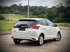 Toyota YARIS XL PLUS TECH 1.3 CVT 2019 NEUMANN VEÍCULOS ARROIO DO MEIO / Carros no Vale