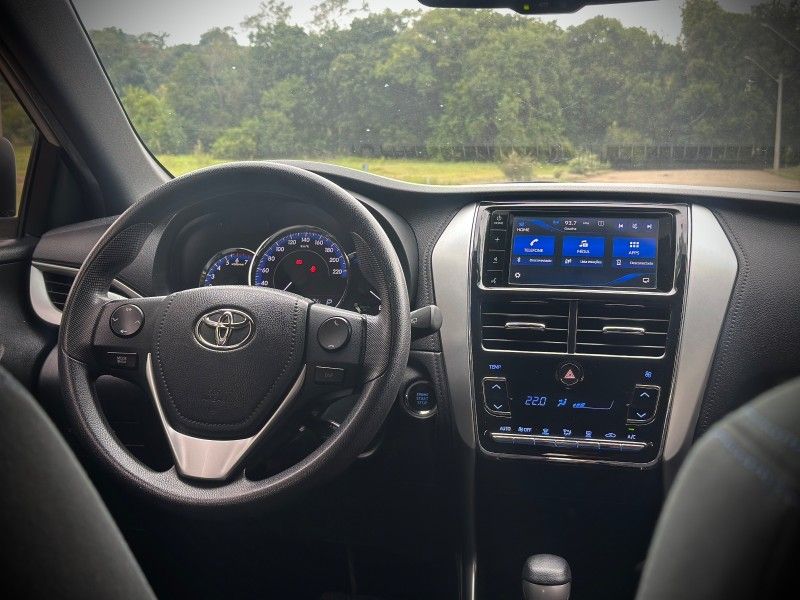 Toyota YARIS XL PLUS TECH 1.3 CVT 2019 NEUMANN VEÍCULOS ARROIO DO MEIO / Carros no Vale