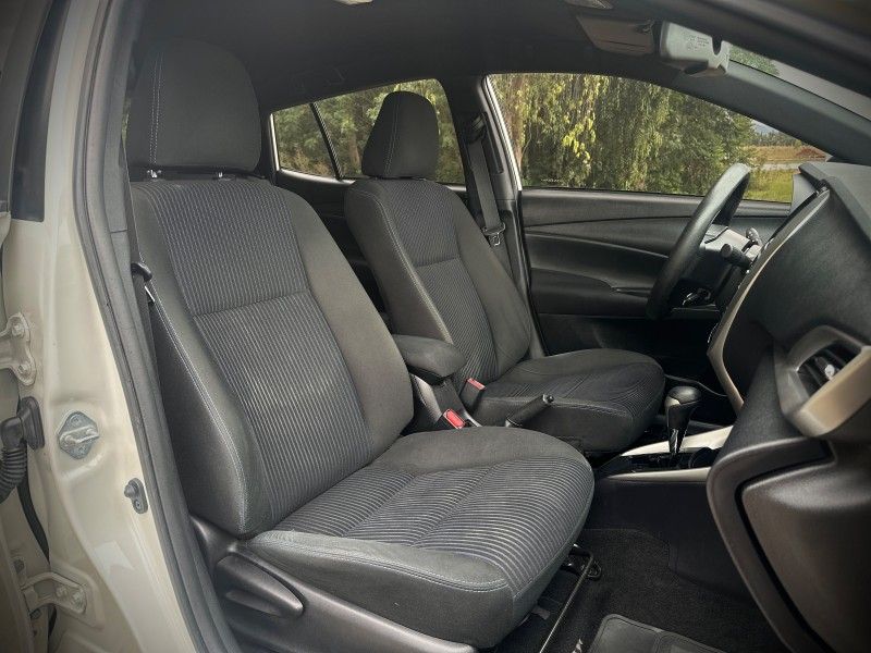 Toyota YARIS XL PLUS TECH 1.3 CVT 2019 NEUMANN VEÍCULOS ARROIO DO MEIO / Carros no Vale