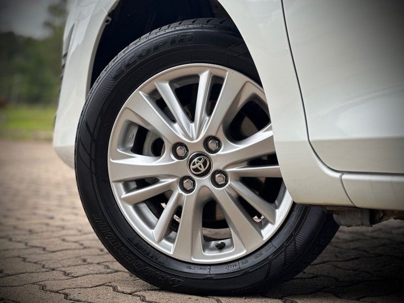 Toyota YARIS XL PLUS TECH 1.3 CVT 2019 NEUMANN VEÍCULOS ARROIO DO MEIO / Carros no Vale