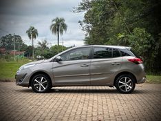 Toyota YARIS XLS CONNECT 1.5 2020 NEUMANN VEÍCULOS ARROIO DO MEIO / Carros no Vale