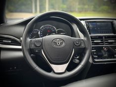 Toyota YARIS XLS CONNECT 1.5 2020 NEUMANN VEÍCULOS ARROIO DO MEIO / Carros no Vale