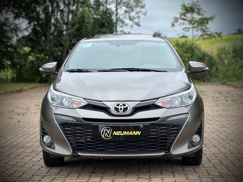 Toyota YARIS XLS CONNECT 1.5 2020 NEUMANN VEÍCULOS ARROIO DO MEIO / Carros no Vale