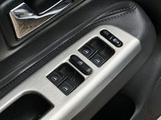 Volkswagen GOLF SPORTLINE 1.6 2010 NEUMANN VEÍCULOS ARROIO DO MEIO / Carros no Vale