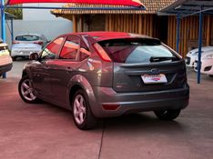 Ford FOCUS 2.0 L 2009 FERREIRA VEÍCULOS VENÂNCIO AIRES / Carros no Vale