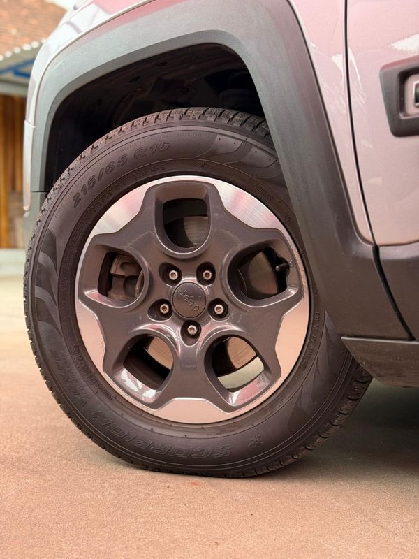 Jeep RENEGADE SPORT 1.8 2020 FERREIRA VEÍCULOS VENÂNCIO AIRES / Carros no Vale