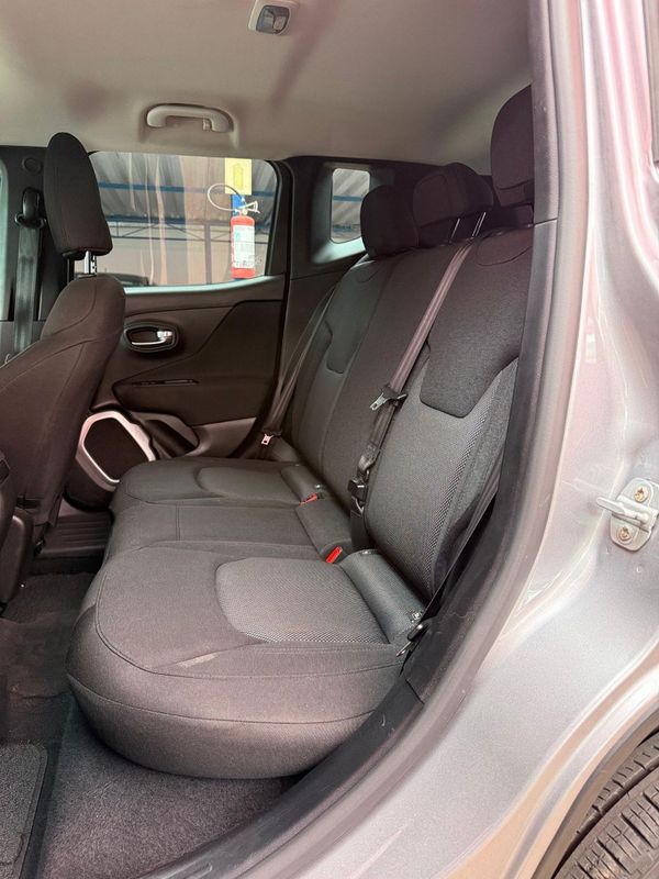 Jeep RENEGADE SPORT 1.8 2020 FERREIRA VEÍCULOS VENÂNCIO AIRES / Carros no Vale