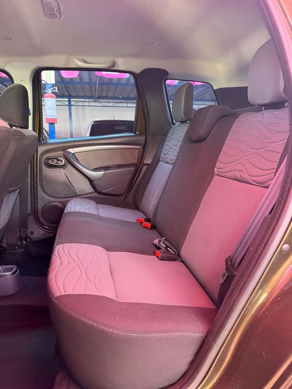 Renault DUSTER TECH ROAD 2.0 2014 FERREIRA VEÍCULOS VENÂNCIO AIRES / Carros no Vale