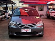 Toyota ETIOS SEDAN XS 1.5 2016 FERREIRA VEÍCULOS VENÂNCIO AIRES / Carros no Vale