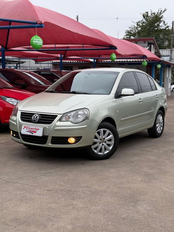 Volkswagen POLO SEDAN COMFORTLINE 1.6 8V 2009 FERREIRA VEÍCULOS VENÂNCIO AIRES / Carros no Vale