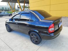 CHEVROLET CLASSIC 1.0 MPFI LIFE 8V 2010/2010 HUBNER MULTIMARCAS FARROUPILHA / Carros no Vale