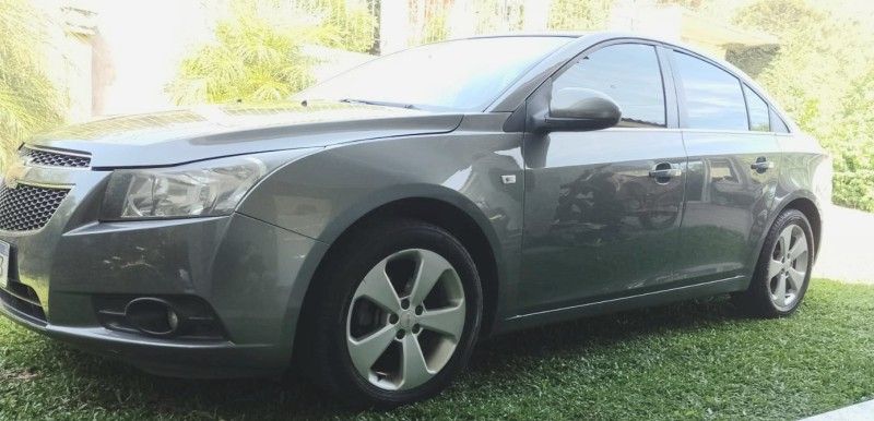 CHEVROLET CRUZE 1.8 LT 16V 2012/2012 HUBNER MULTIMARCAS FARROUPILHA / Carros no Vale