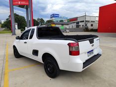 CHEVROLET MONTANA 1.4 MPFI LS CS 8V 2012/2013 HUBNER MULTIMARCAS FARROUPILHA / Carros no Vale