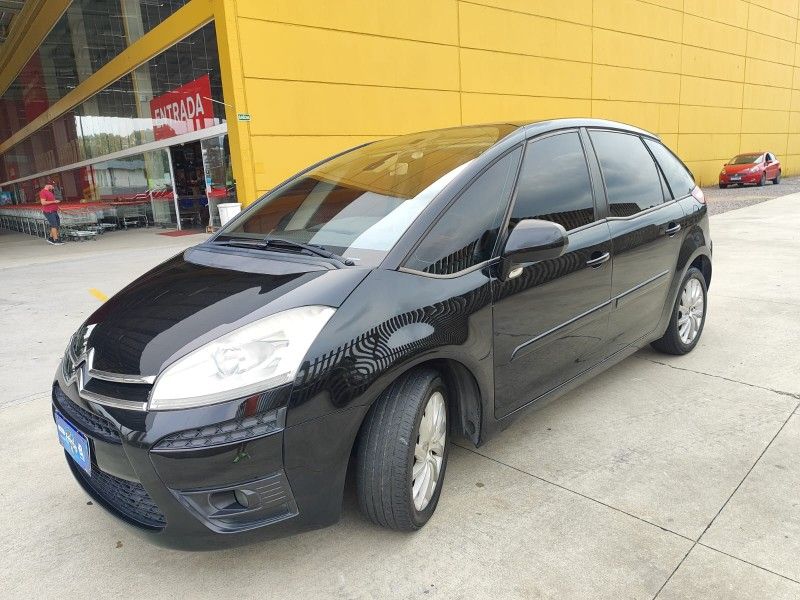 CITROËN C4 PICASSO 2.0 16V 2011/2011 HUBNER MULTIMARCAS FARROUPILHA / Carros no Vale