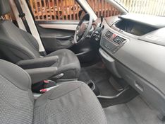 CITROËN C4 PICASSO 2.0 16V 2011/2011 HUBNER MULTIMARCAS FARROUPILHA / Carros no Vale