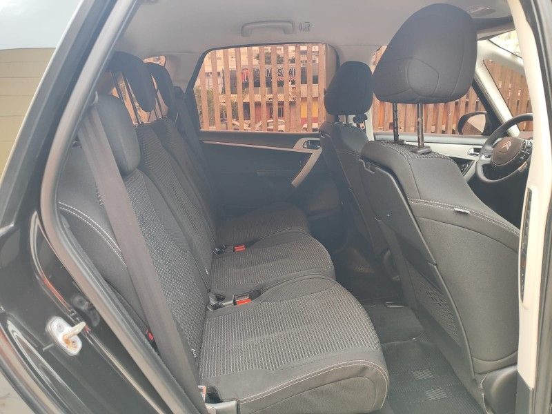 CITROËN C4 PICASSO 2.0 16V 2011/2011 HUBNER MULTIMARCAS FARROUPILHA / Carros no Vale