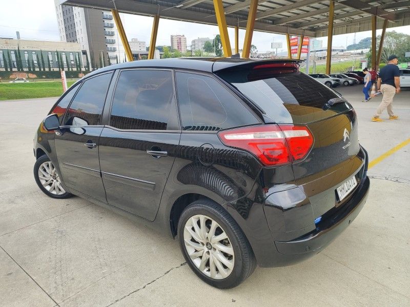 CITROËN C4 PICASSO 2.0 16V 2011/2011 HUBNER MULTIMARCAS FARROUPILHA / Carros no Vale