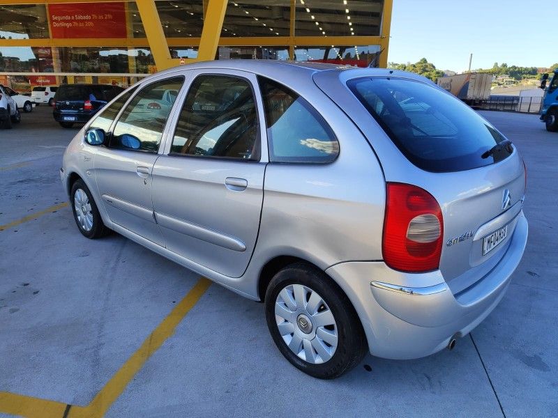 CITROËN XSARA PICASSO 2.0 EXCLUSIVE 16V 2007/2008 HUBNER MULTIMARCAS FARROUPILHA / Carros no Vale