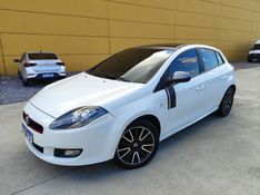 FIAT BRAVO 1.8 SPORTING 16V AUTOMATIZADO 2013/2014 HUBNER MULTIMARCAS FARROUPILHA / Carros no Vale