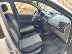 FORD FIESTA 1.0 MPI CLASS 8V 2012/2013 HUBNER MULTIMARCAS FARROUPILHA / Carros no Vale
