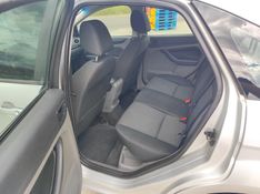 FORD FOCUS 2.0 16V 2013/2013 HUBNER MULTIMARCAS FARROUPILHA / Carros no Vale