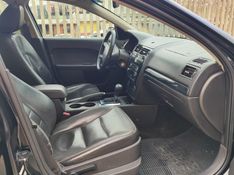 FORD FUSION 2.3 SEL 16V 2008/2009 HUBNER MULTIMARCAS FARROUPILHA / Carros no Vale