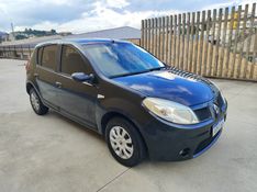 RENAULT SANDERO 1.6 PRIVILÉGE 16V 2009/2009 HUBNER MULTIMARCAS FARROUPILHA / Carros no Vale
