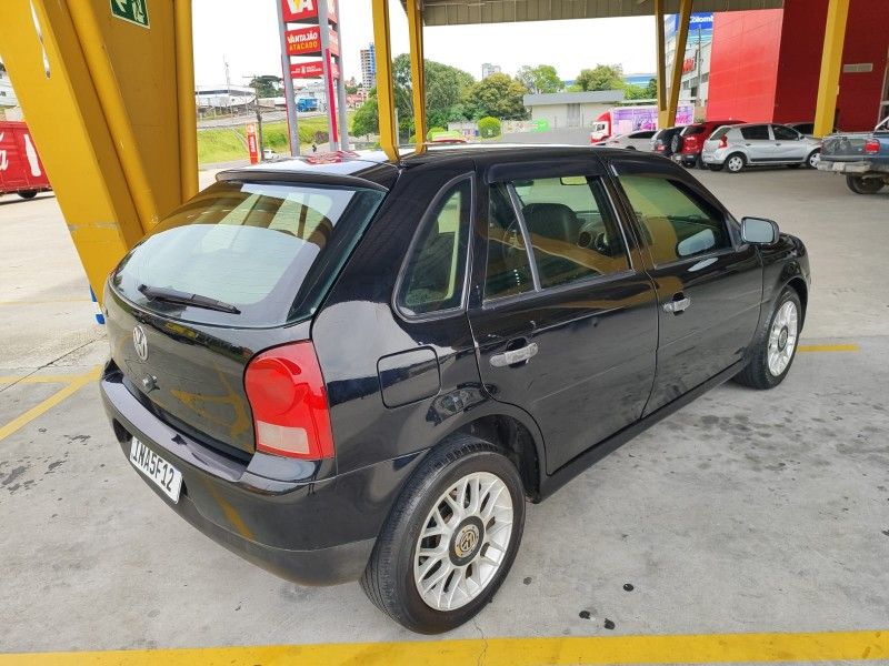 VOLKSWAGEN GOL 1.0 MI CITY 8V 2006/2006 HUBNER MULTIMARCAS FARROUPILHA / Carros no Vale VOLKSWAGEN GOL 1.0 MI CITY 8V 2006/2006 HUBNER MULTIMARCAS FARROUPILHA / Carros no Vale