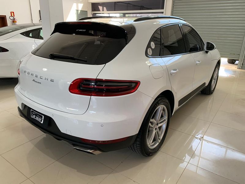 PORSCHE MACAN 2.0 16V GASOLINA 4P AUTOMÁTICO 2017/2018 FÁBIO BERNARDES PORTO ALEGRE / Carros no Vale